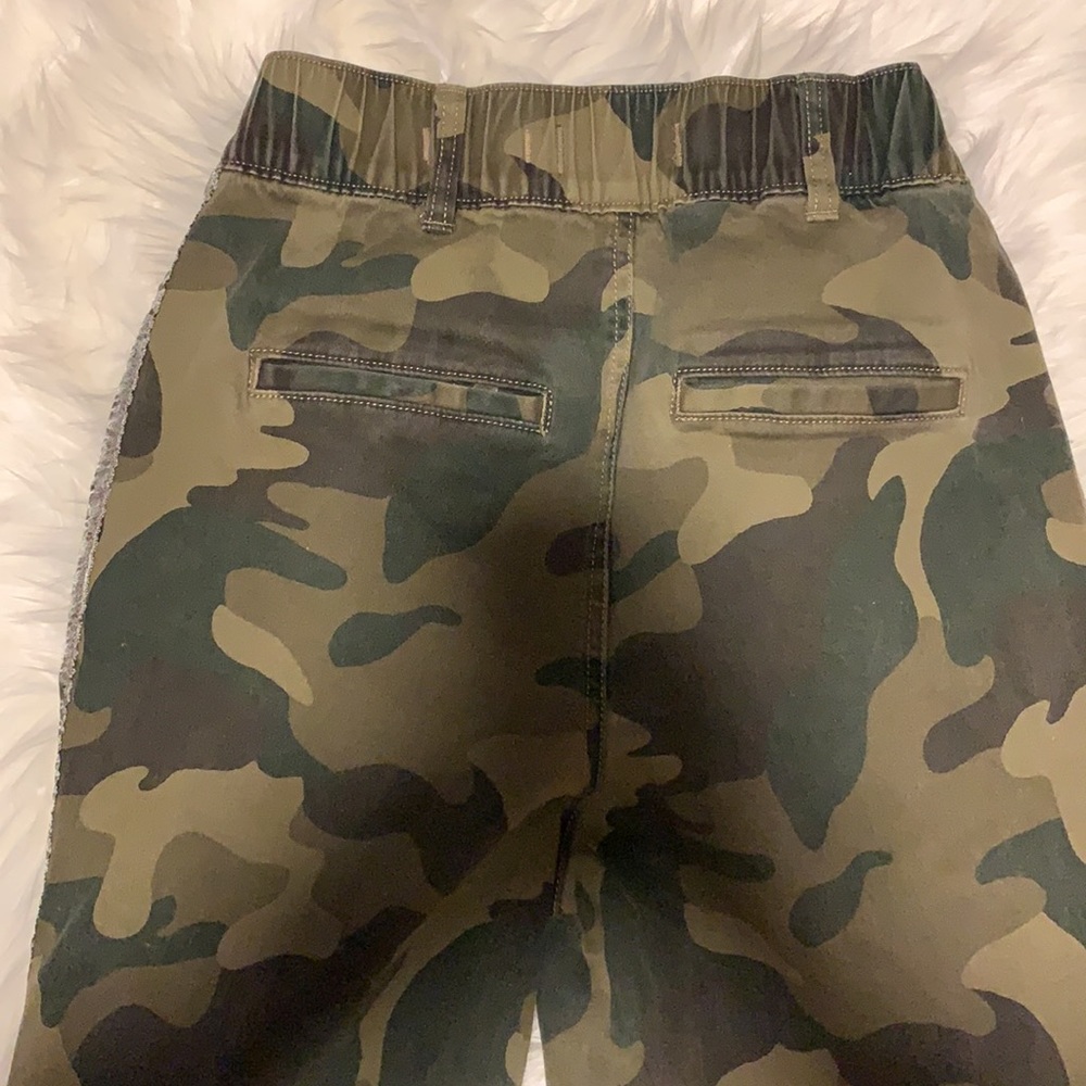 5 for $25🎈 Hollister camo ultra high rise camo pants - Picture 7 of 7